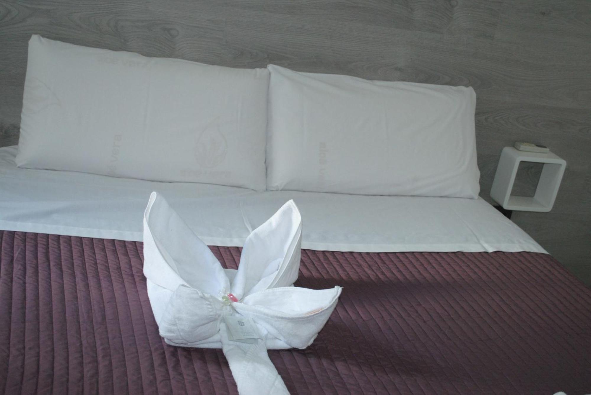 Fuencarral Rooms Madrid Room photo